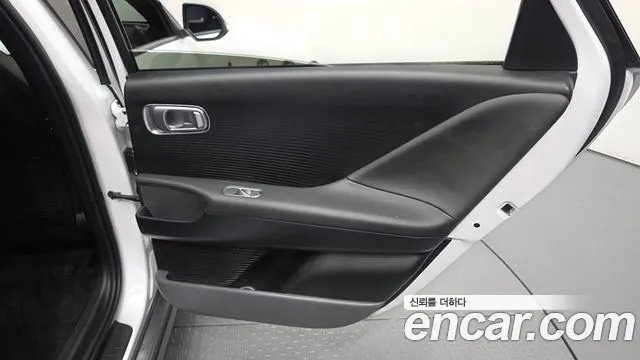 Hyundai Ioniq 6 — Фото автомобиля 14