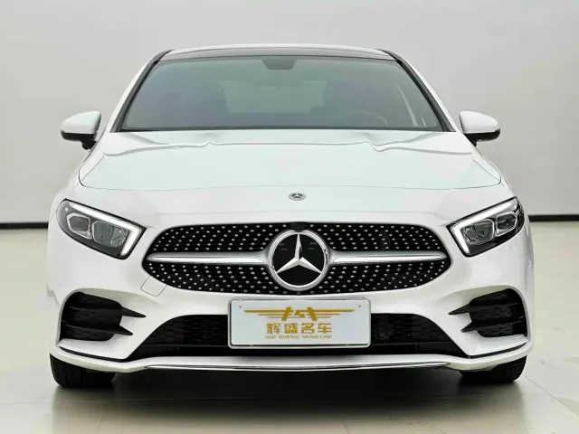 Mercedes-Benz A-Class — Фото автомобиля 2