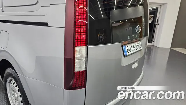 Hyundai Staria Staria Карго 3 места — Фото автомобиля 23