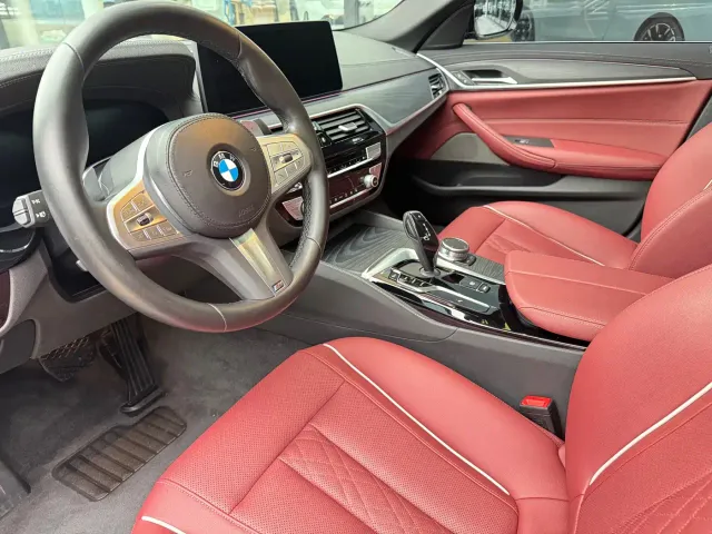 BMW 5 Series — Фото автомобиля 17