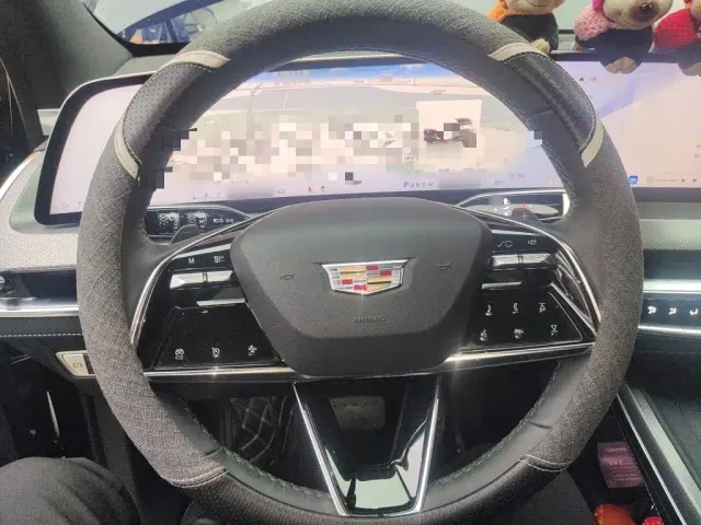 Cadillac XT5 — Фото автомобиля 6