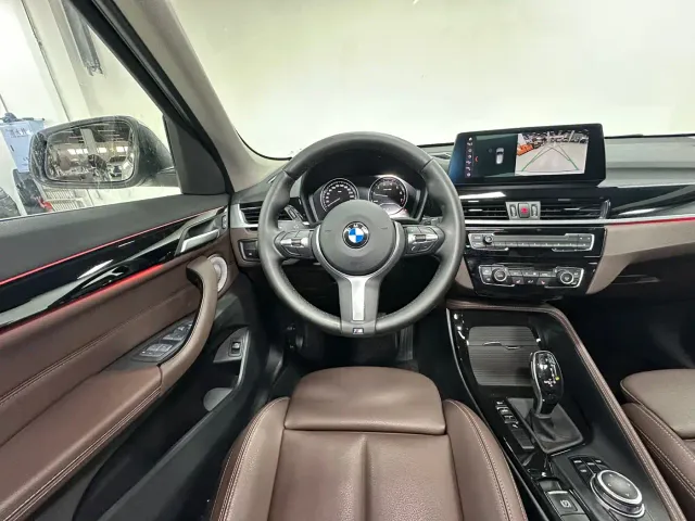 BMW X1 — Фото автомобиля 12
