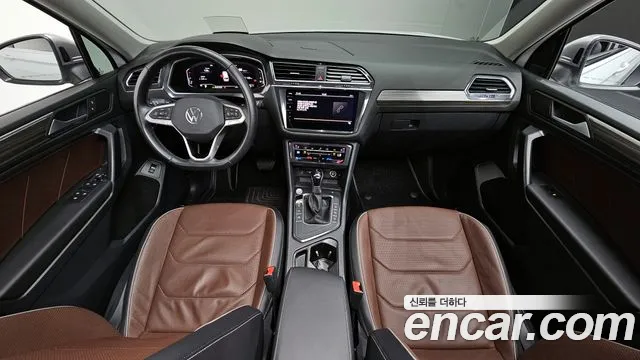 Volkswagen Tiguan — Фото автомобиля 7