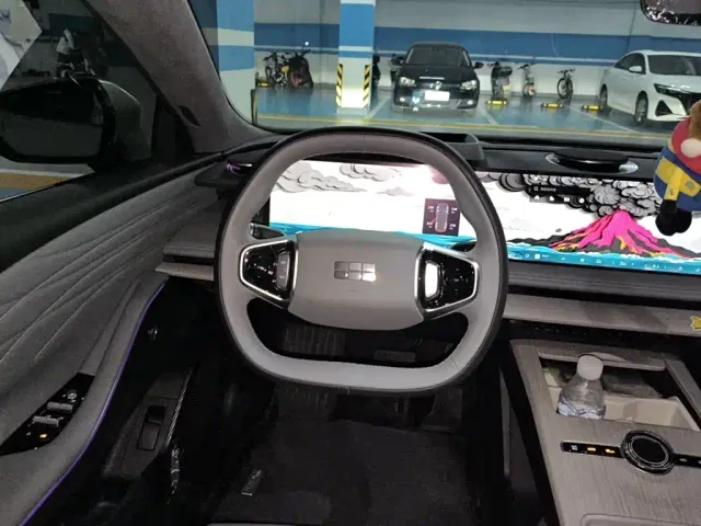 Geely Galaxy E8 — Фото автомобиля 6