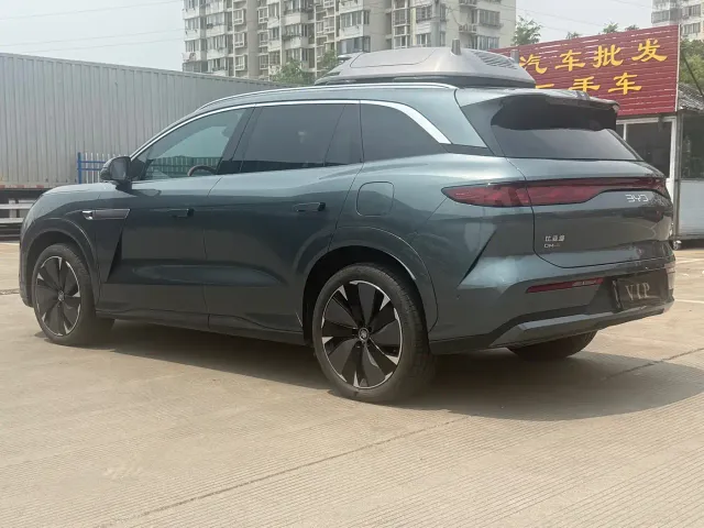 BYD Tang L — Фото автомобиля 6