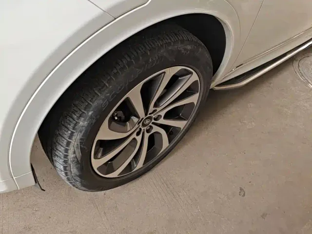 Land Rover Discovery Sport — Фото автомобиля 22