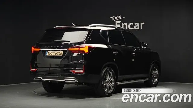 KG_Mobility_Ssangyong Rexton All Rexton Дизель 2.2 4WD — Фото автомобиля 2