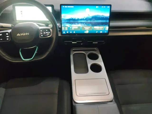 GAC Aion Y — Фото автомобиля 12