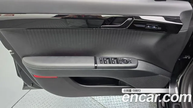 Hyundai Grandeur GN7 — Фото автомобиля 13
