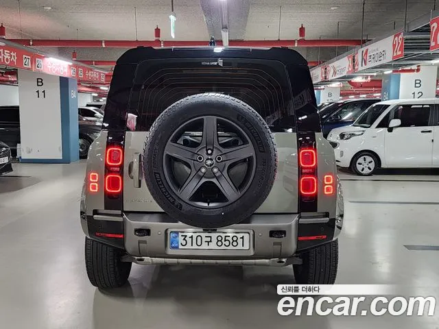 Land Rover Defender L663 — Фото автомобиля 4