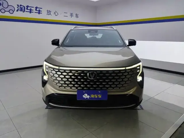 Changan CS55 Plus — Фото автомобиля 2