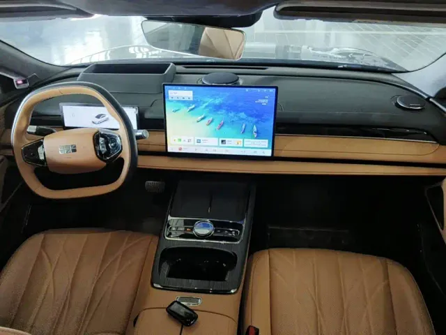 Geely Galaxy Xingyao 8 — Фото автомобиля 12
