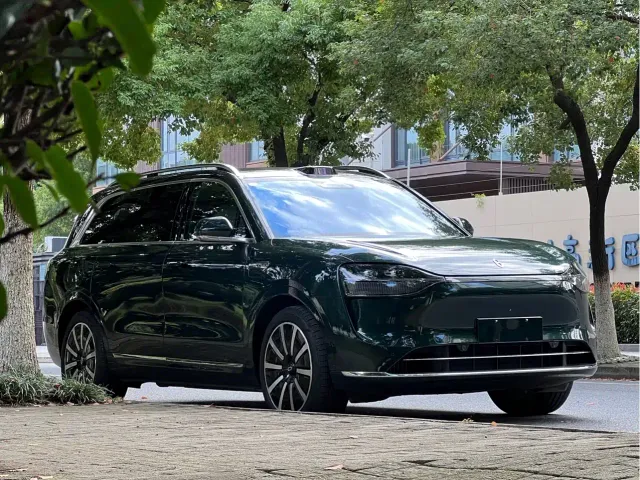 Aito M9 — Фото автомобиля 2