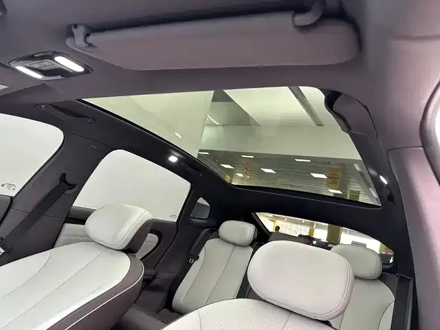 Changan Qiyuan A06 — Фото автомобиля 14