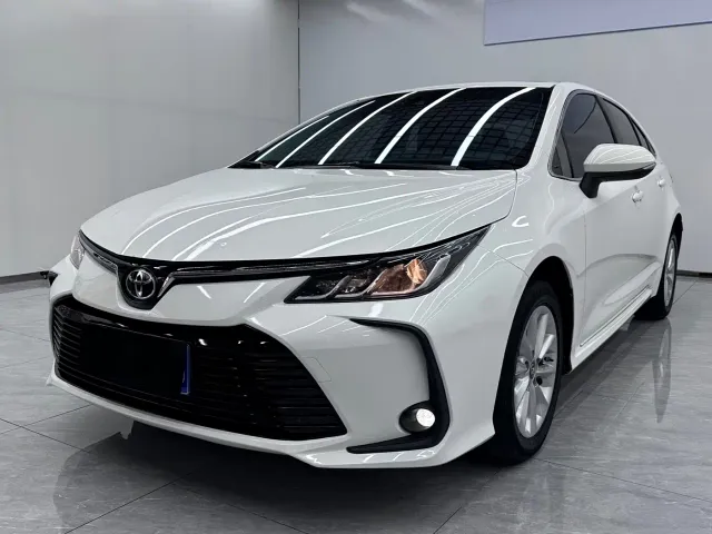 Фотография автомобиля — Toyota Corolla