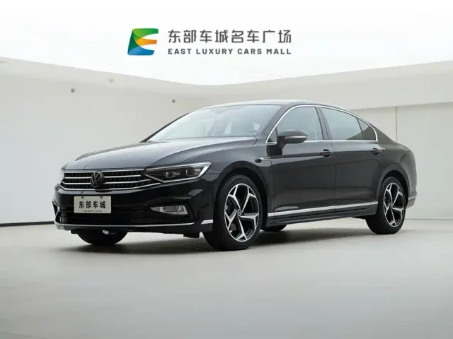 Фотография автомобиля — Volkswagen Magotan