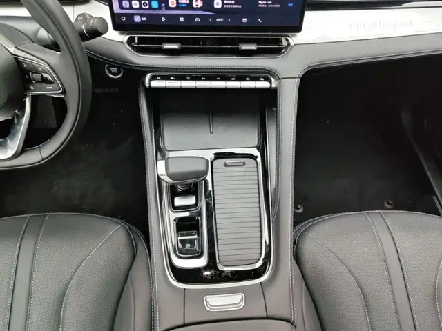 Geely Xingrui — Фото автомобиля 16