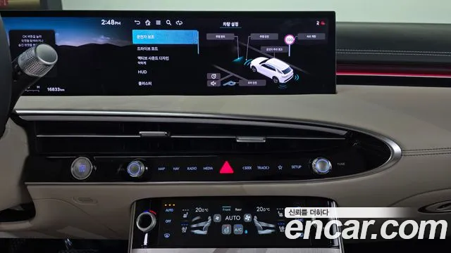 Genesis GV70 — Фото автомобиля 20