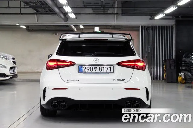 Mercedes-Benz A-Class — Фото автомобиля 5