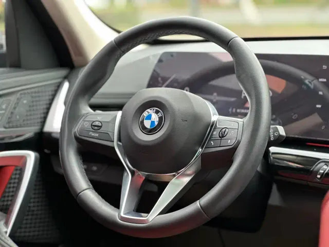 BMW X1 — Фото автомобиля 19