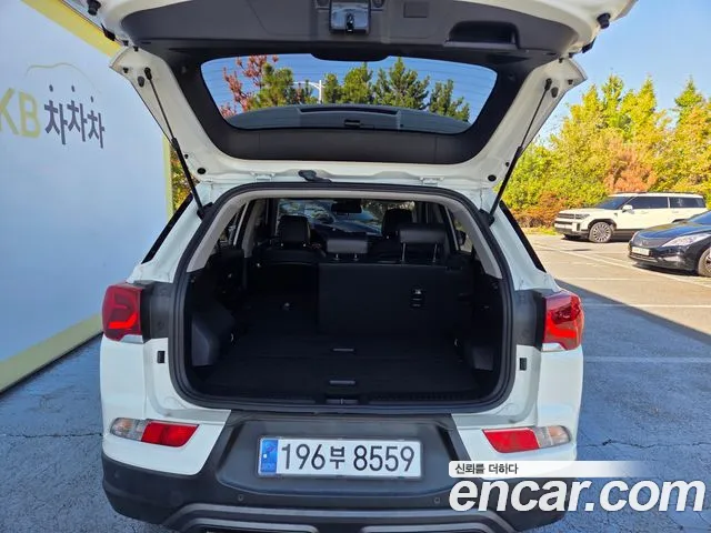 KGM Korando Beautiful — Фото автомобиля 7