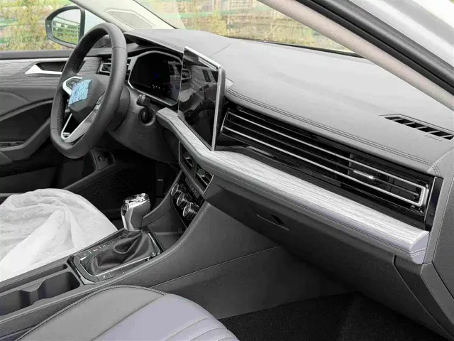 Volkswagen Sagitar — Фото автомобиля 12