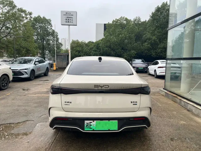 BYD Seal 06 — Фото автомобиля 8