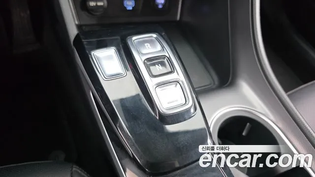 Hyundai Sonata Sonata (DN8) 2.0 LPG(Для проката) — Фото автомобиля 9