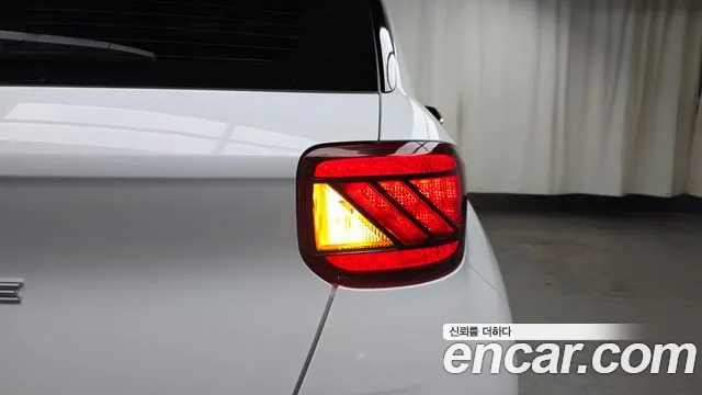 Hyundai Venue Venue 1.6 Premium — Фото автомобиля 23