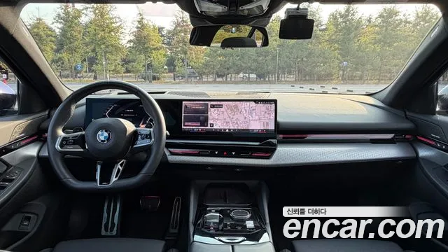 BMW 5 Series G60 — Фото автомобиля 7