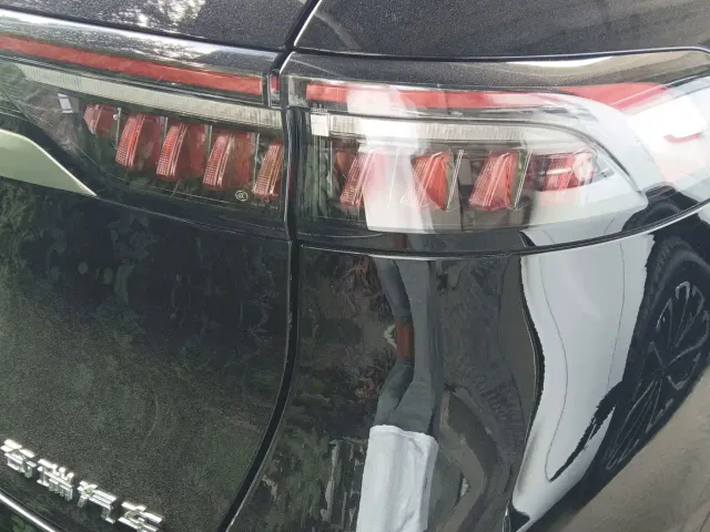 Chery Tiggo 9 — Фото автомобиля 18