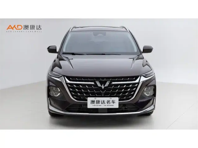 Wuling Victory — Фото автомобиля 2