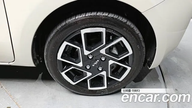 Kia RAY Новый Kia Ray Signature — Фото автомобиля 5