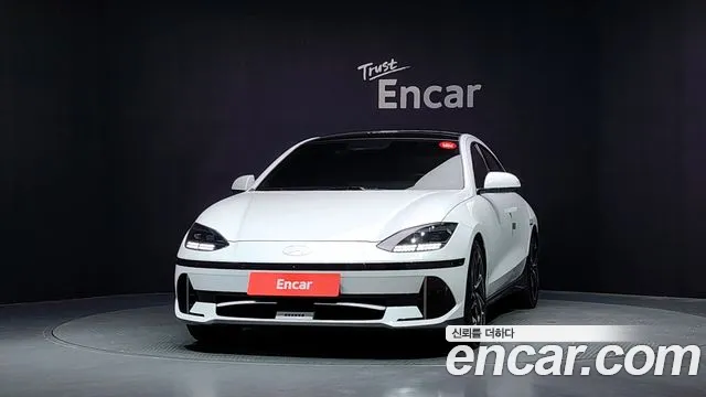 Hyundai Ioniq6 — Фото автомобиля 3