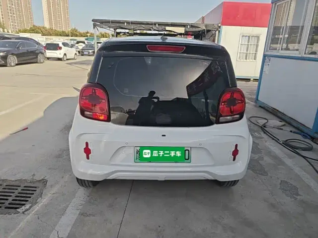 Roewe Clever — Фото автомобиля 5