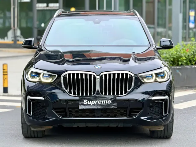 BMW X5 — Фото автомобиля 2