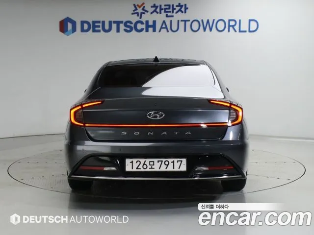 Hyundai Sonata — Фото автомобиля 4