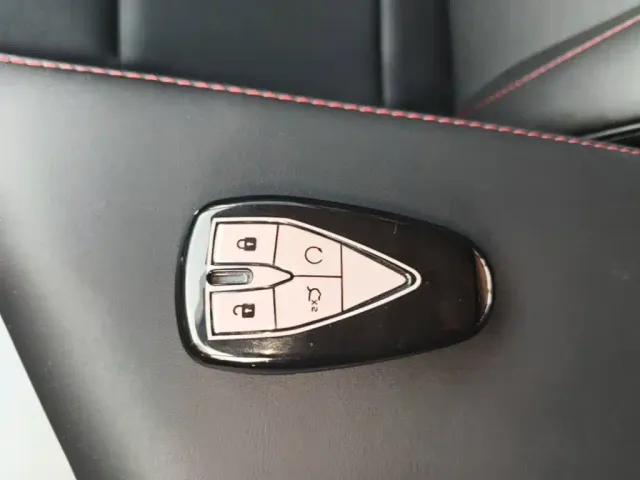 Changan Changan CS35 PLUS 2022 Blue Whale NE 1.4T DCT Luxury — Фото автомобиля 8