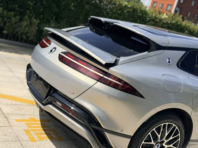 Denza Z9GT — Фото автомобиля 20