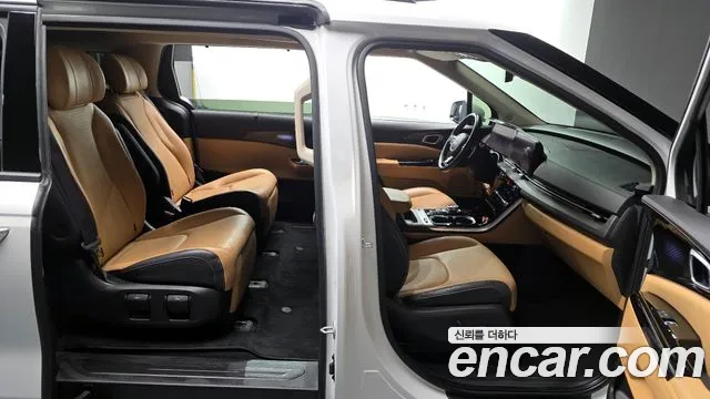 Kia Canival Carnival 4 поколение Дизель 7 мест Signature — Фото автомобиля 11