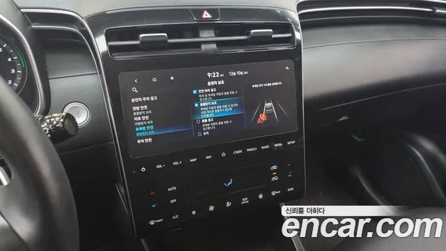 Hyundai Tucson Tucson (NX4) Бензин 1.6 турбо 2WD — Фото автомобиля 15