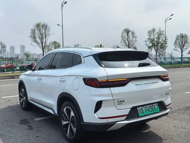 BYD Song PLUS — Фото автомобиля 12