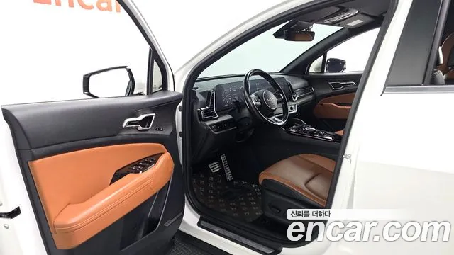 Kia Sportage Sportage 5-е поколение Бензин 1.6 турбо 2WD — Фото автомобиля 10