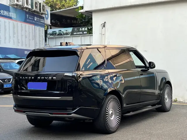 Land Rover Range Rover — Фото автомобиля 9
