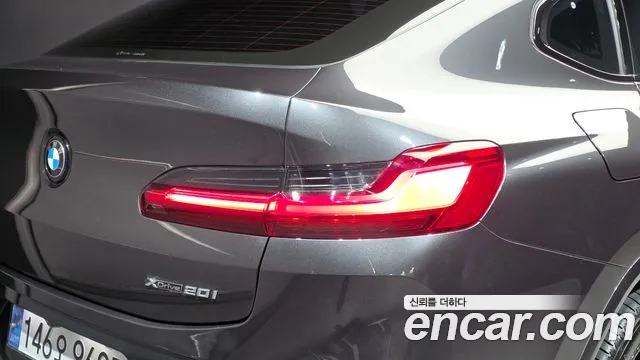 BMW X4 xDrive20i M Sport Pro Special Edition — Фото автомобиля 22