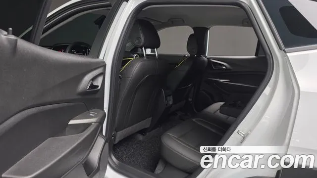 ChevroletGMDaewoo Trax Trax Кроссовер — Фото автомобиля 17