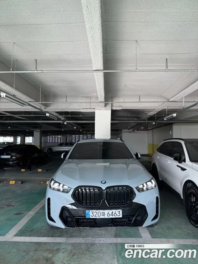 BMW X6 — Фото автомобиля 10