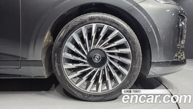 Hyundai Grandeur GN7 — Фото автомобиля 6