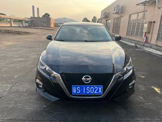 Nissan Teana — Фото автомобиля 2