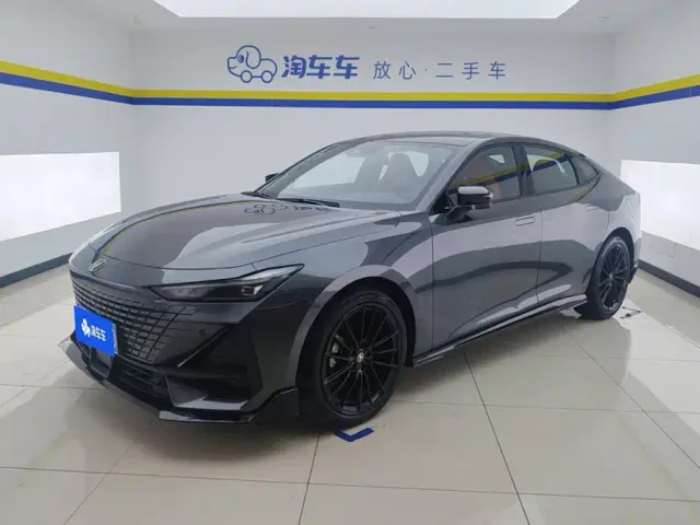 Фотография автомобиля — Changan UNI-V